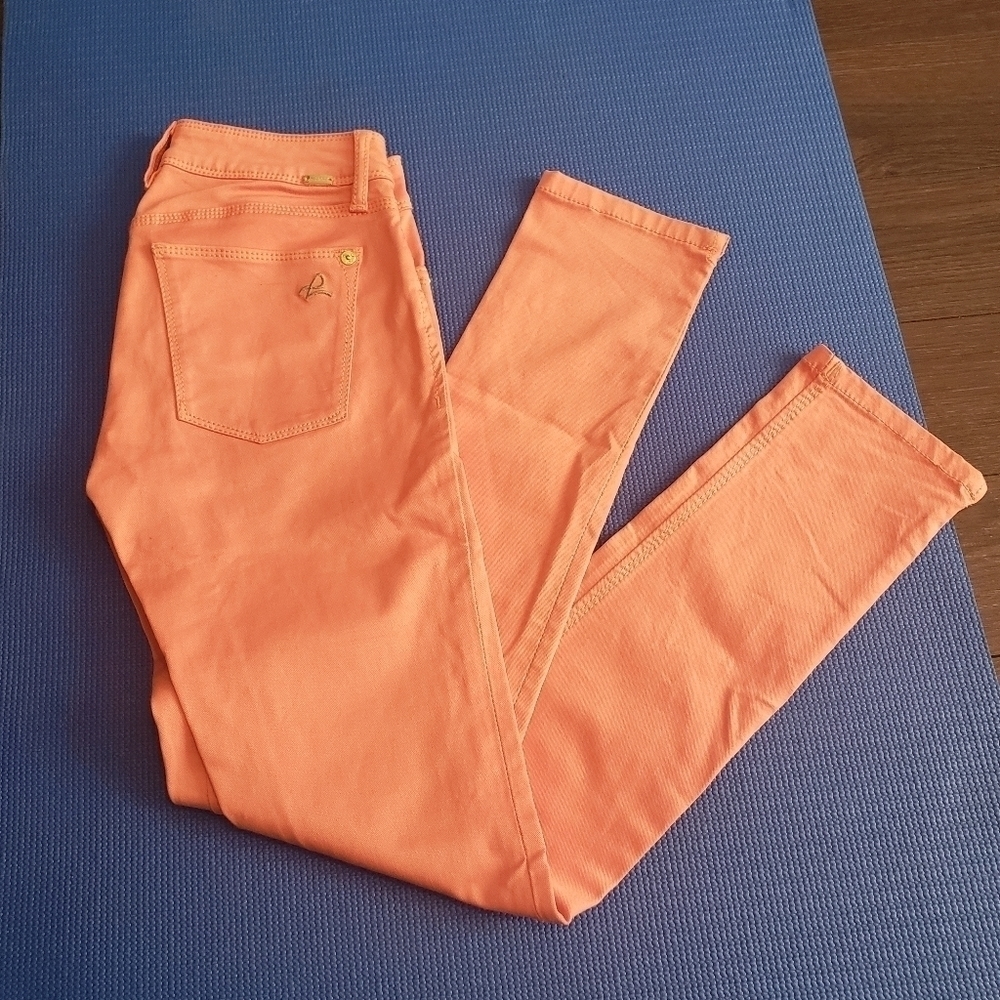 HP. DL1961 Angle Mid Rise Skinny Ankle Jeans